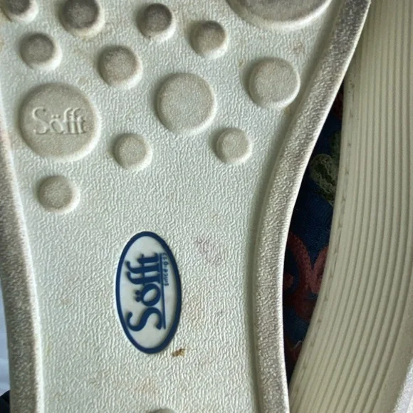 Sofft Women Somers Knit slip-on sneaker blue embroidered floral size 11M - Picture 10 of 11